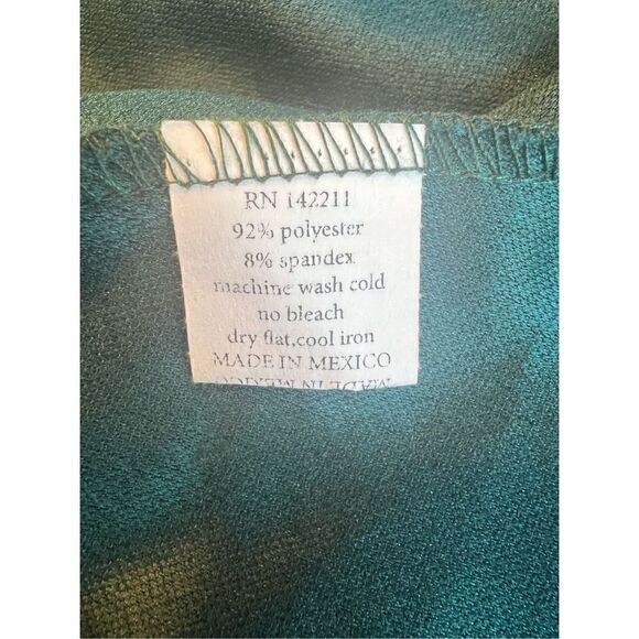 24/7 comfort apparel ruffle cold shoulder maxi dress hunter green 3XL New - Picture 7 of 8